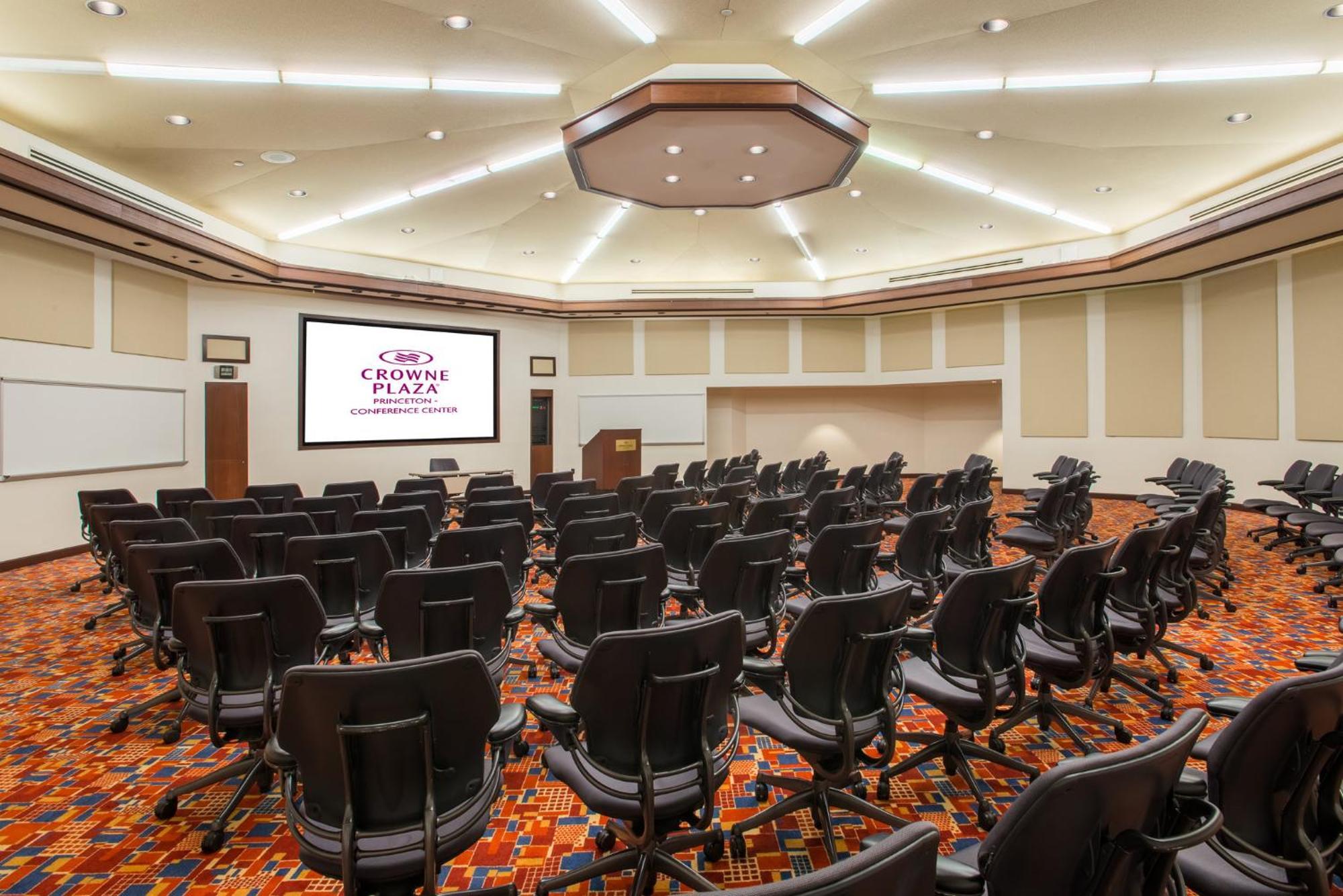 Crowne Plaza Princeton - Conference Center By Ihg Ngoại thất bức ảnh