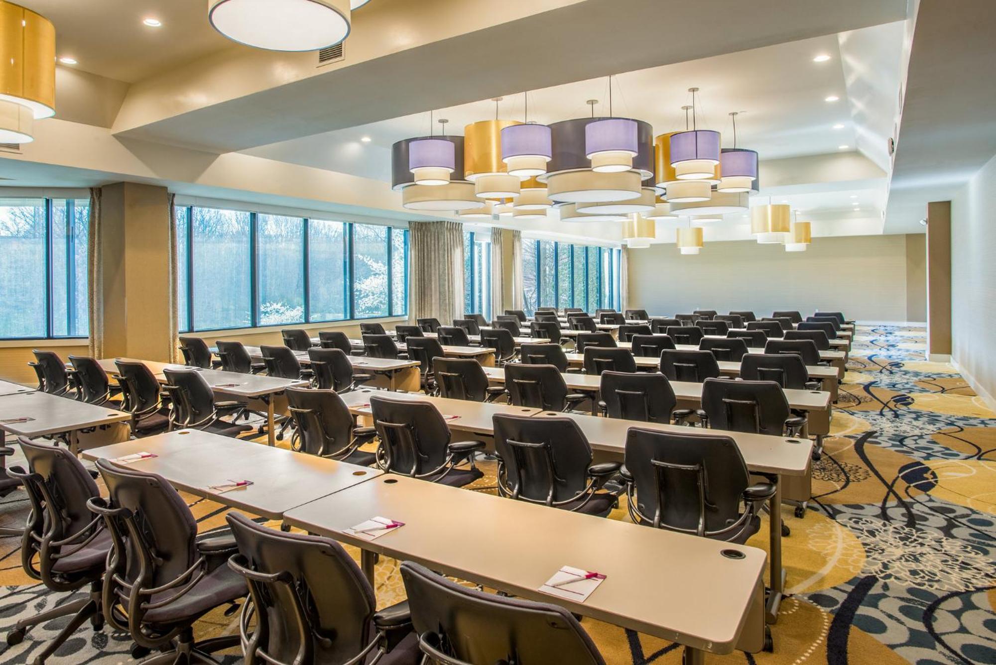 Crowne Plaza Princeton - Conference Center By Ihg Ngoại thất bức ảnh